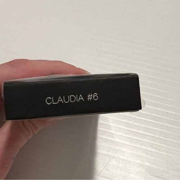 Huda Beauty Lashes Black Womens Claudia #6 - Picture 4 of 5